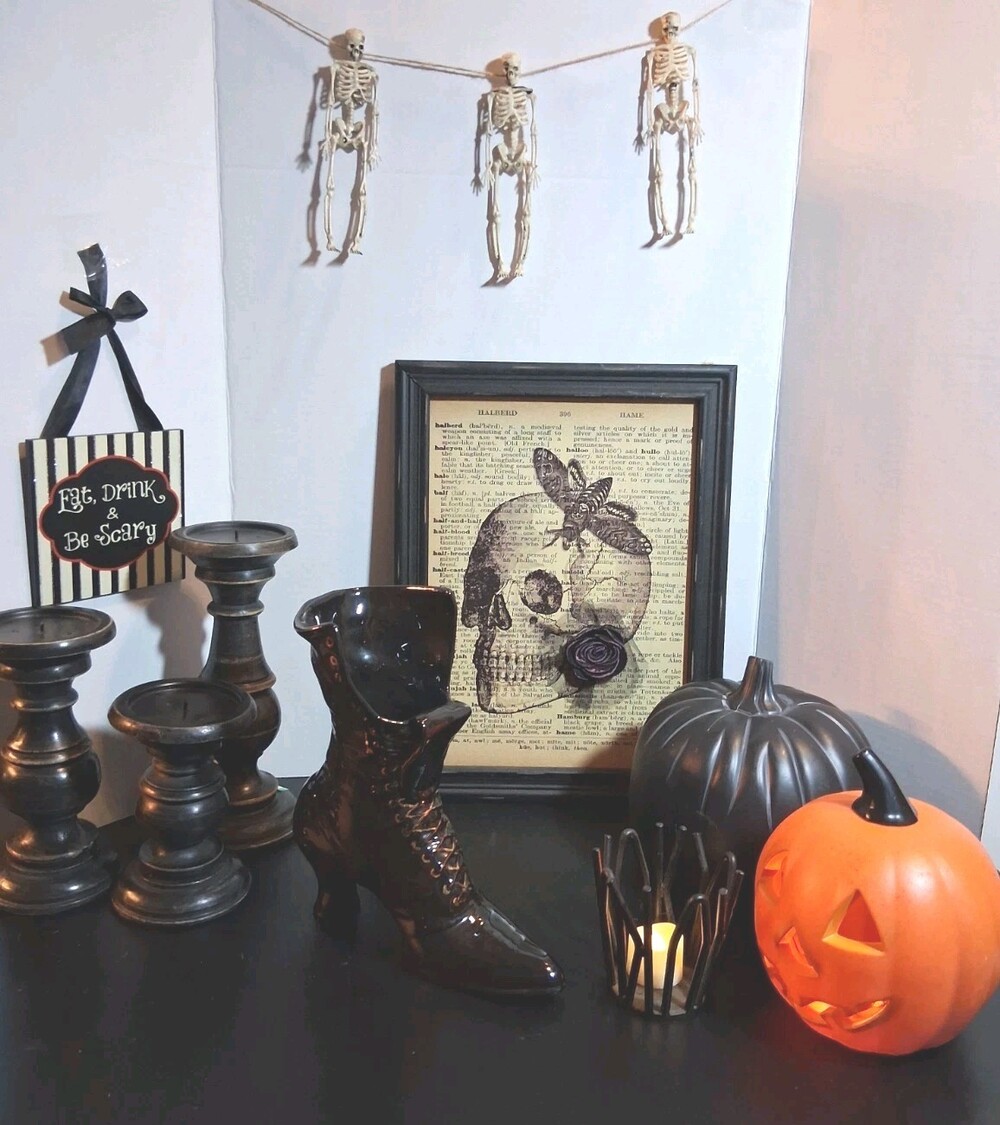 Vtg XL Ceramic Gothic/Steampunk Boot Vase Black+Gold Gilt Halloween Decor; MINT